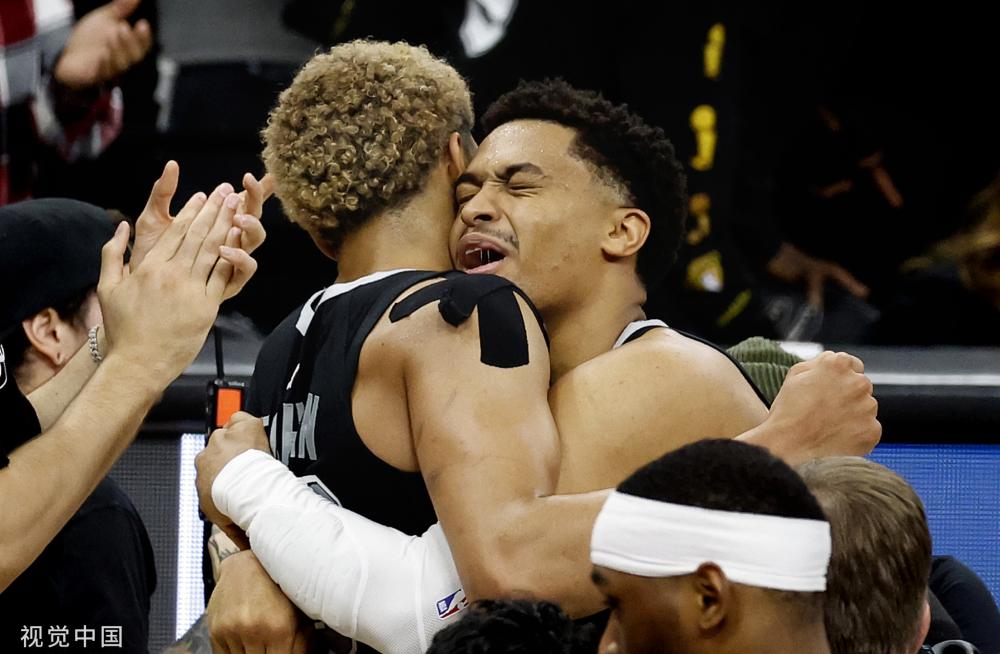 在本场比赛 在本场比赛